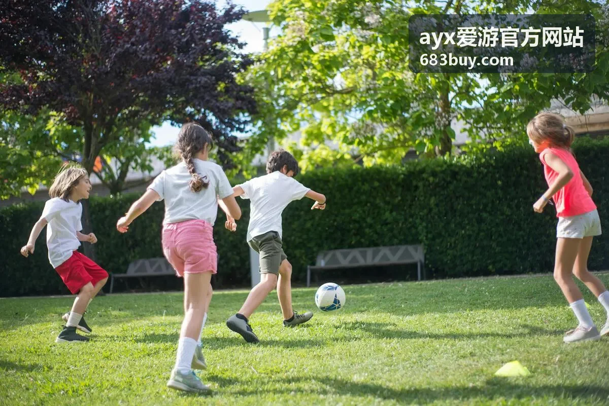 爱游行程场景：出发前的路线与集合安排